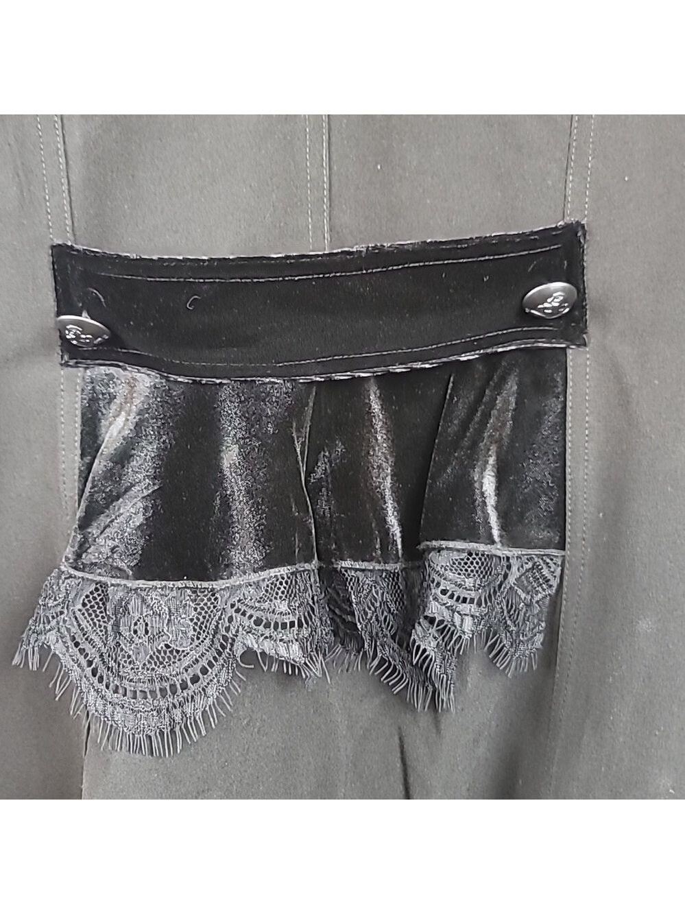 2OH 2 old hippies threads black jacket medium nwt - Picture 11 of 12